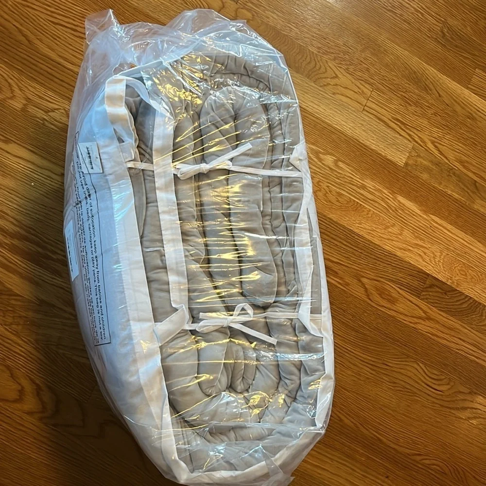 Anthropologie Velvet Emery Quilt Size King NWT